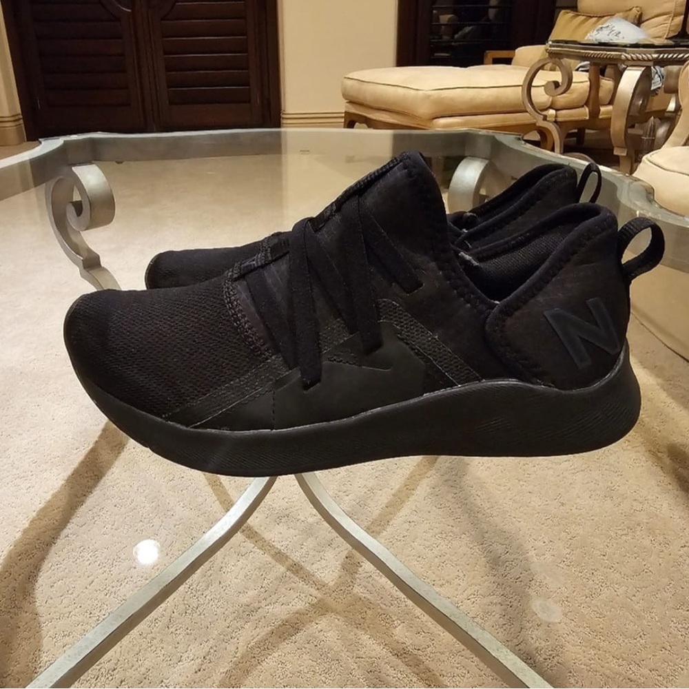 New Balance Black Sneakers
